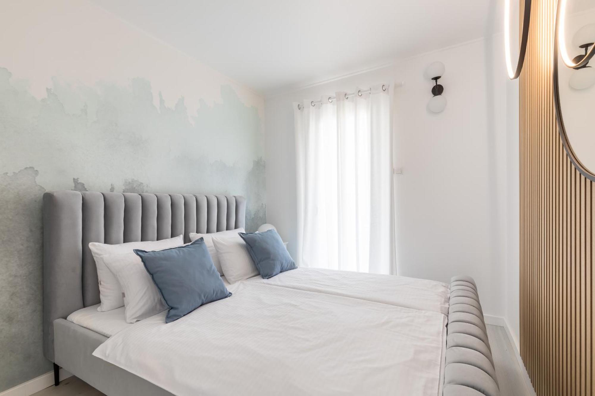 Apartments Marina โตรกีร์ ภายนอก รูปภาพ